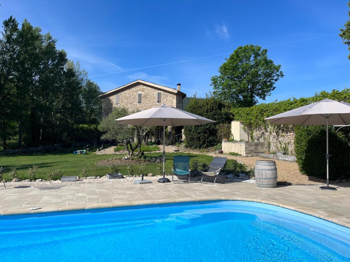 Bed and Breakfast Mas Lou Parpaioun Crestet Exterior foto